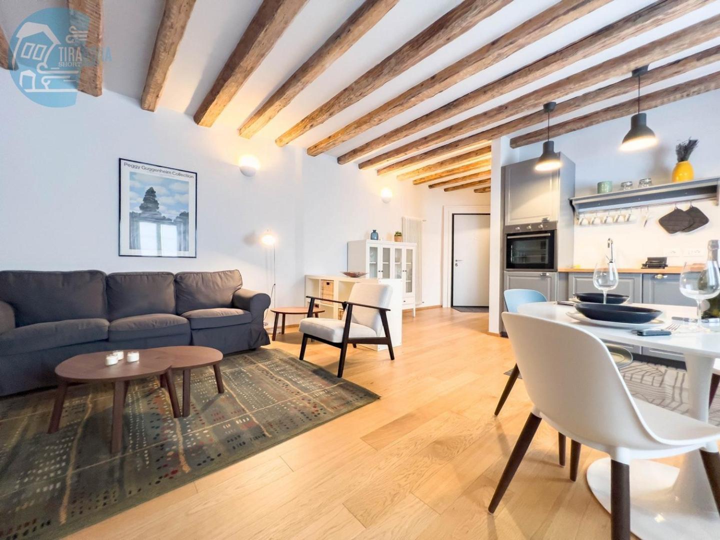 Ferienwohnung Mazzini 9 Tirabora Short Rent Triest Exterior foto