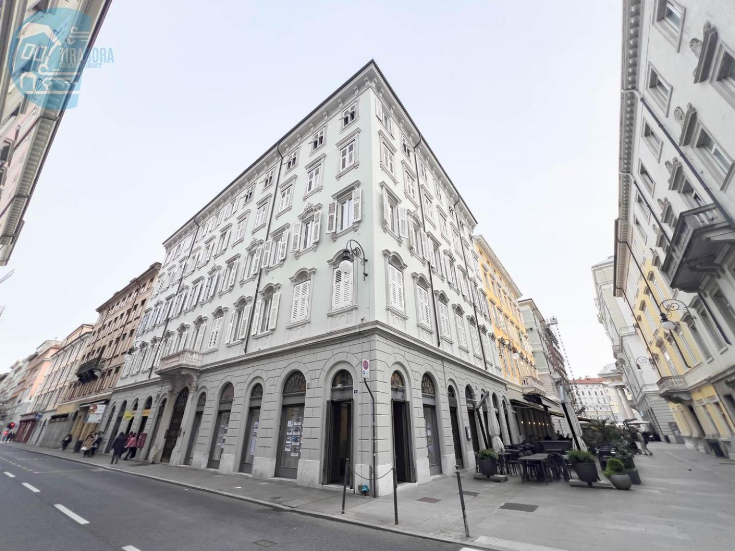 Ferienwohnung Mazzini 9 Tirabora Short Rent Triest Exterior foto