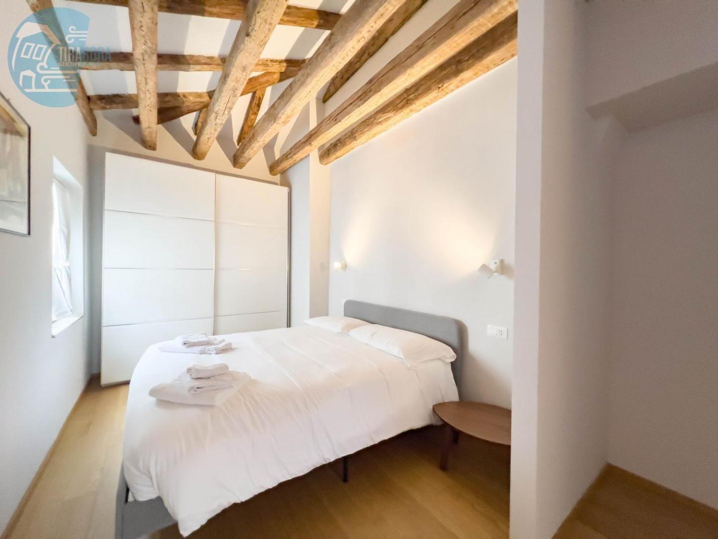 Ferienwohnung Mazzini 9 Tirabora Short Rent Triest Exterior foto