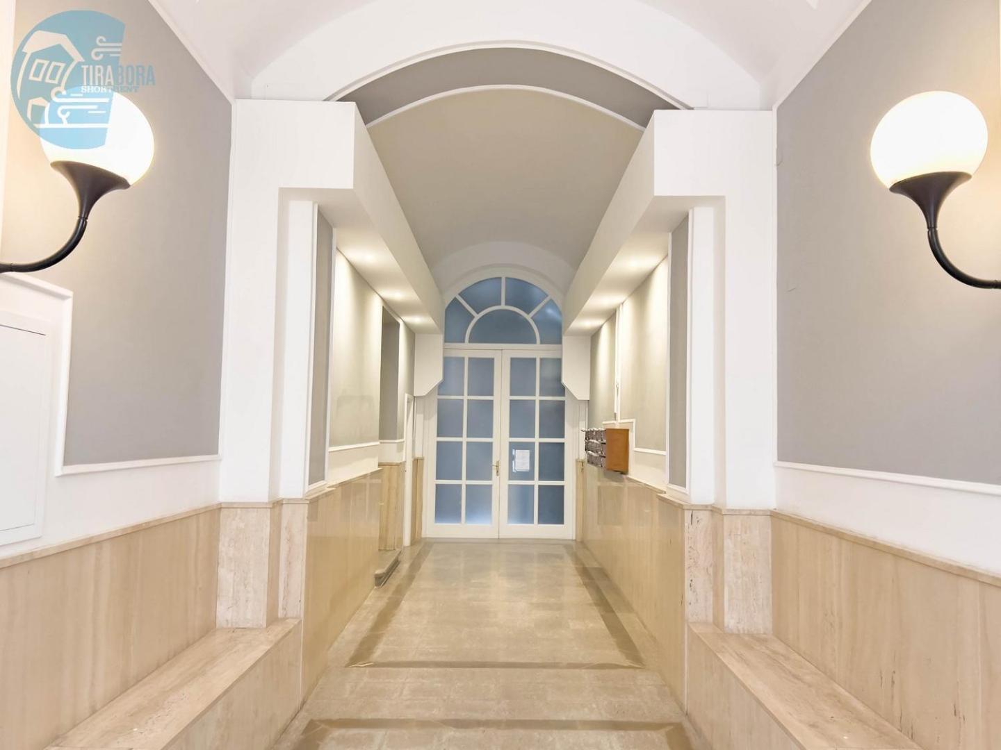 Ferienwohnung Mazzini 9 Tirabora Short Rent Triest Exterior foto