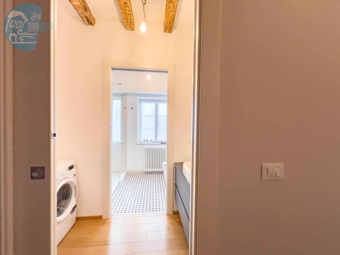 Ferienwohnung Mazzini 9 Tirabora Short Rent Triest Exterior foto